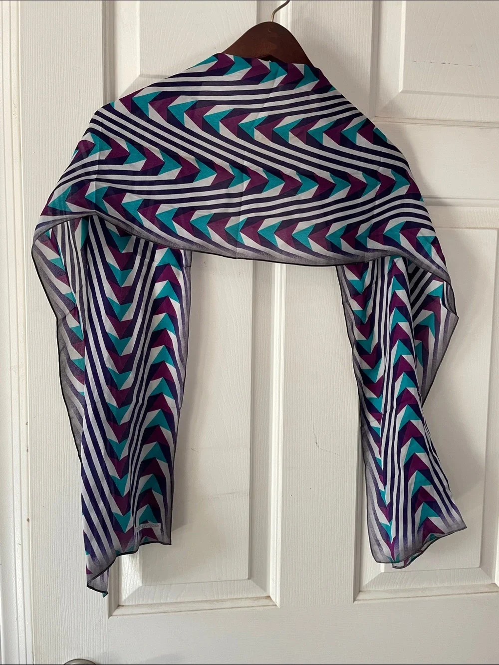 VTG JONES NY SILK SCARF